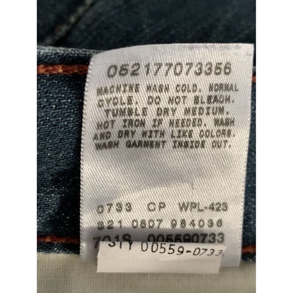 Levis 559 Sz 38x34 Relaxed Straight Fit Zip Fly Jeans Distressed 100% Cotton EUC - Picture 11 of 12